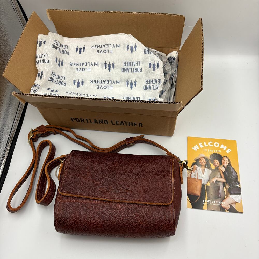 NEW Portland Leather Company Metro Mini Crossbody Bag Purse Nutmeg Brown